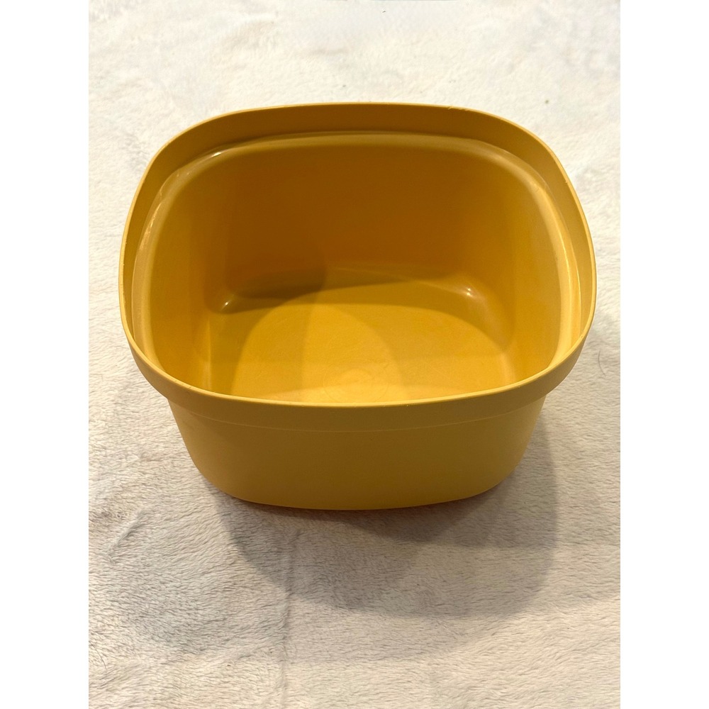 Tupperware Harvest Gold Yellow Square Microwave Steamer Base‎ 888-12 Vintage